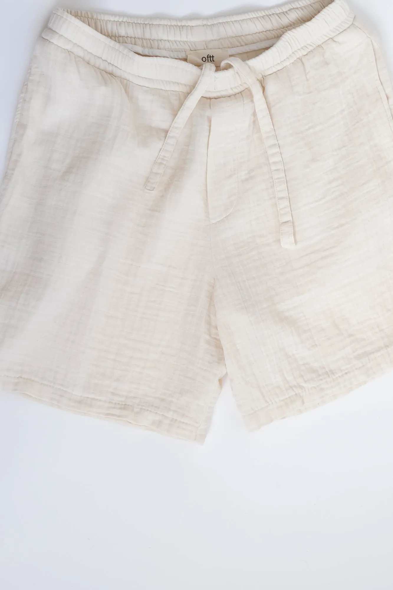 07 / Musselin Shorts