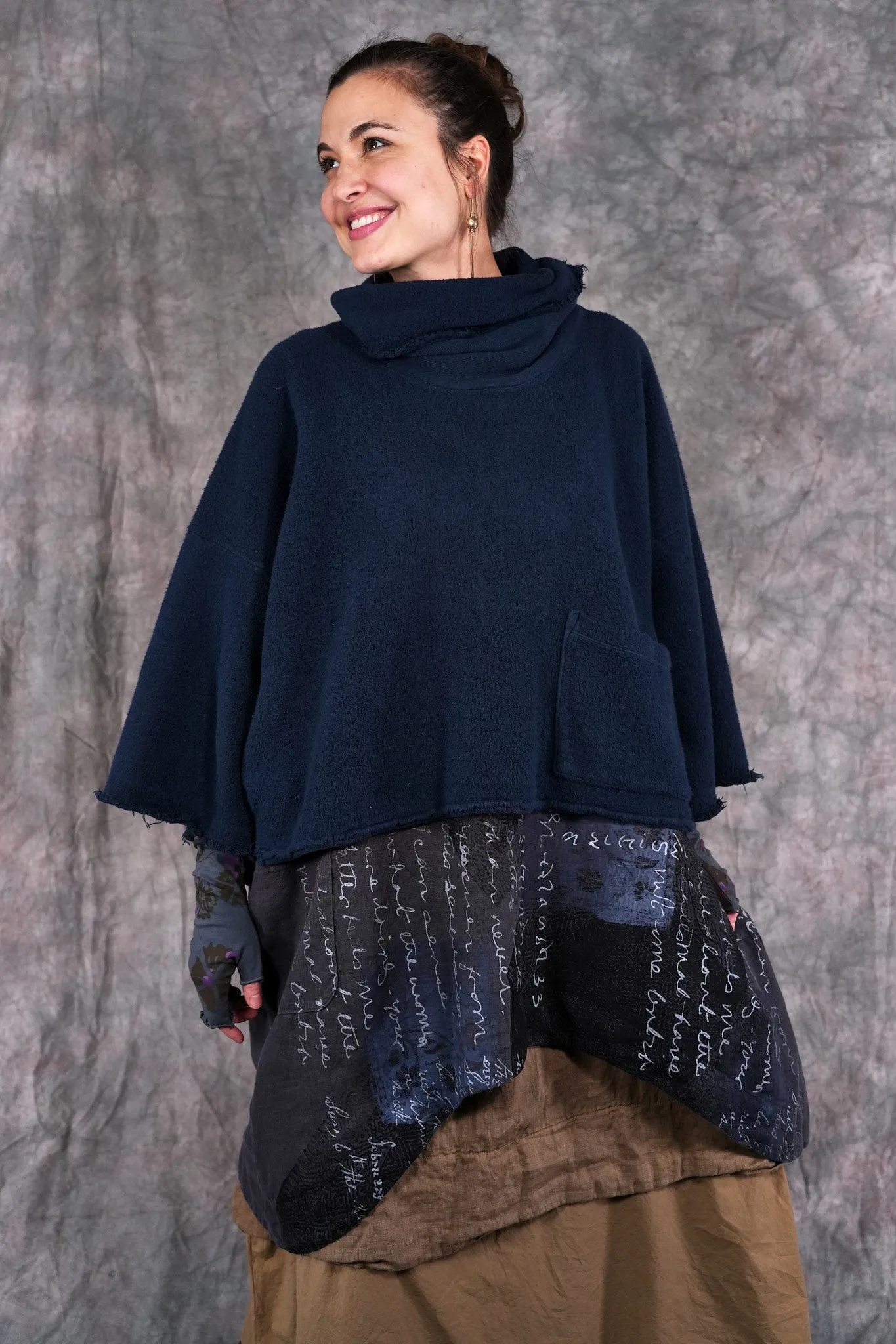 1589 Crop Sherpa Cowl Atlantic