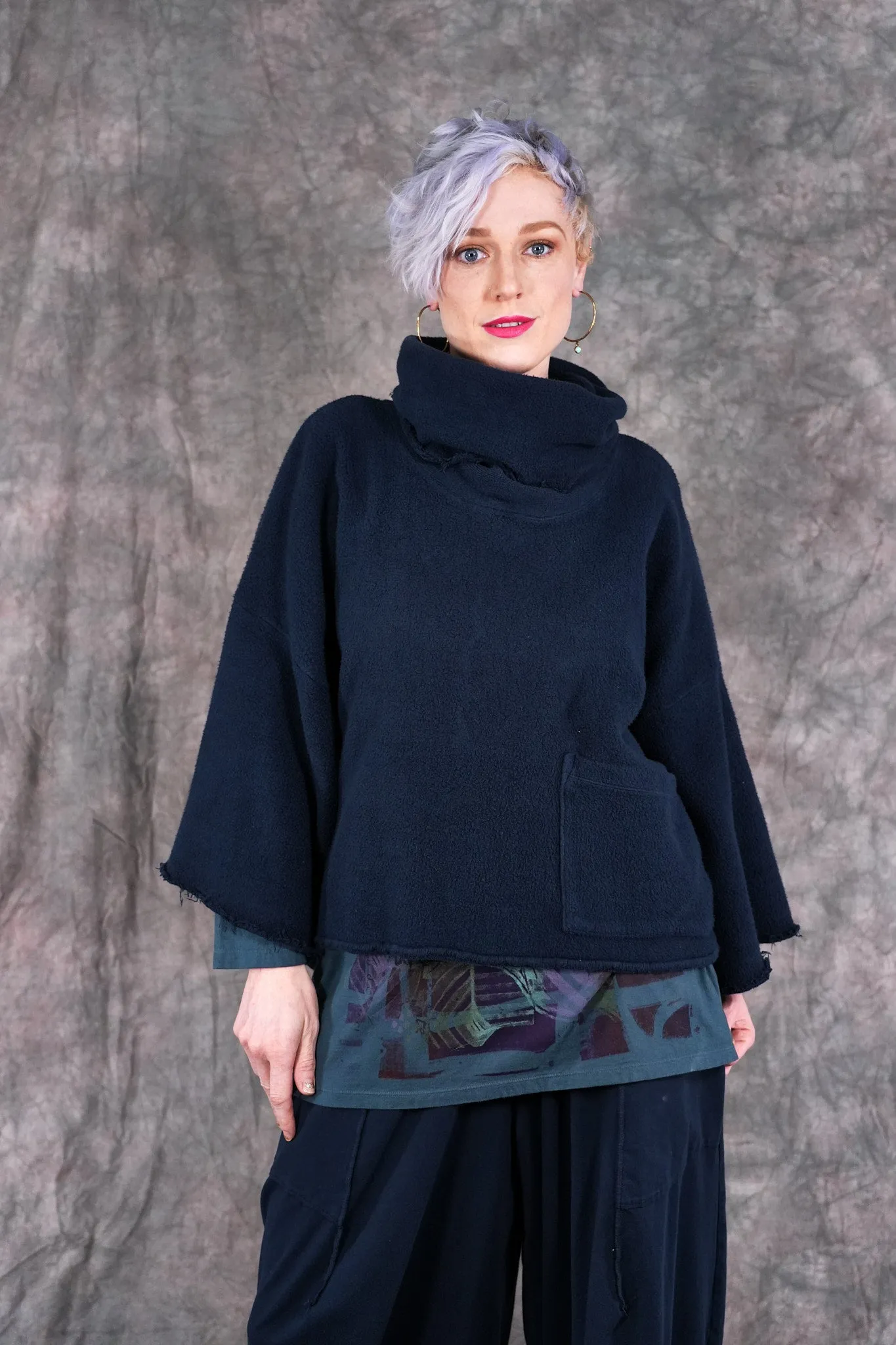 1589 Crop Sherpa Cowl Atlantic