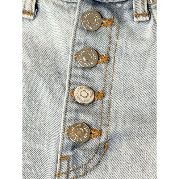 $178 - Veronica Beard Timmi Cutoff Denim Shorts Light Wash Size 26 Button Fly