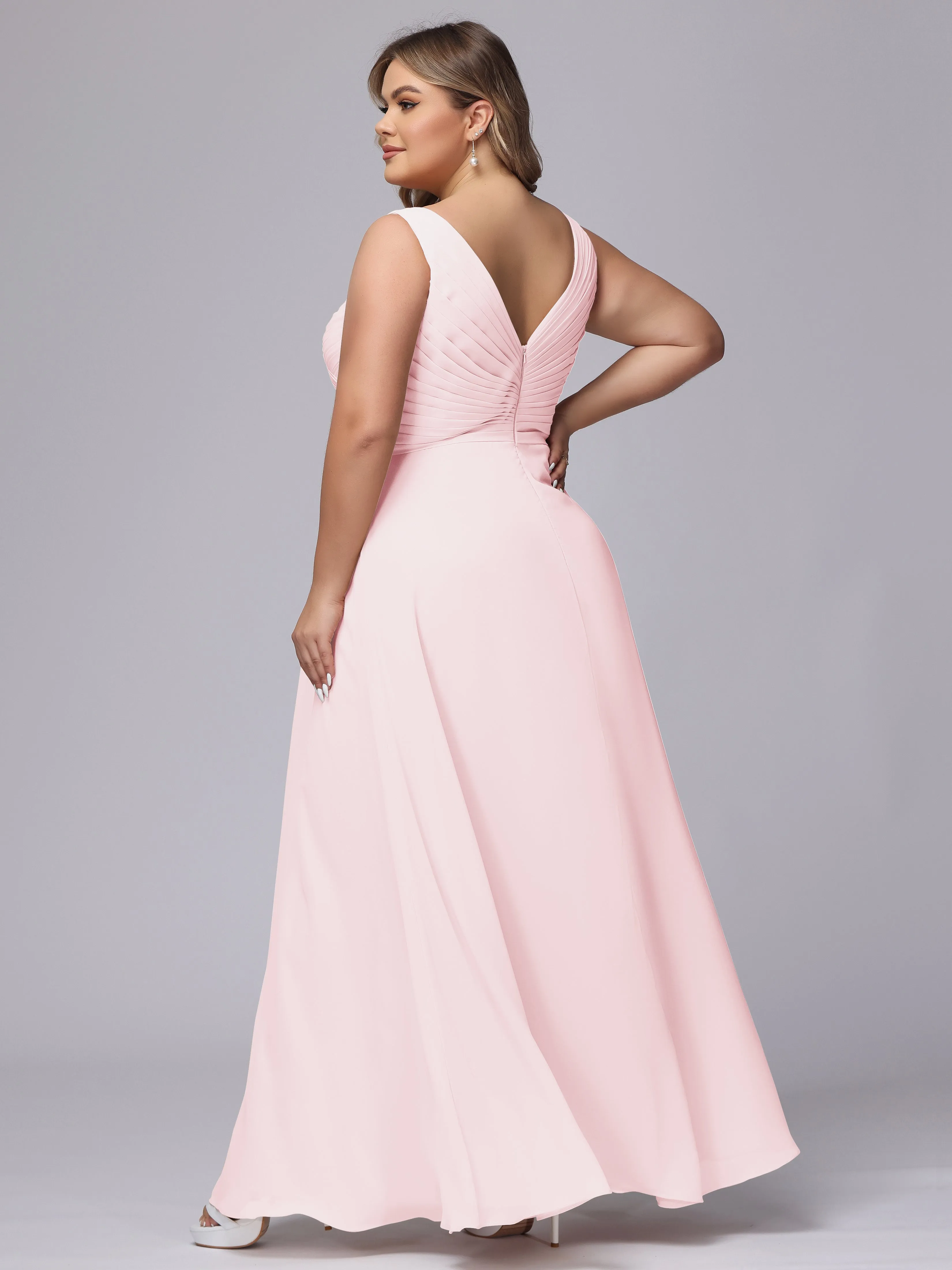 A-line Sleeveless V-back Chiffon Plus Size Bridesmaid Dress