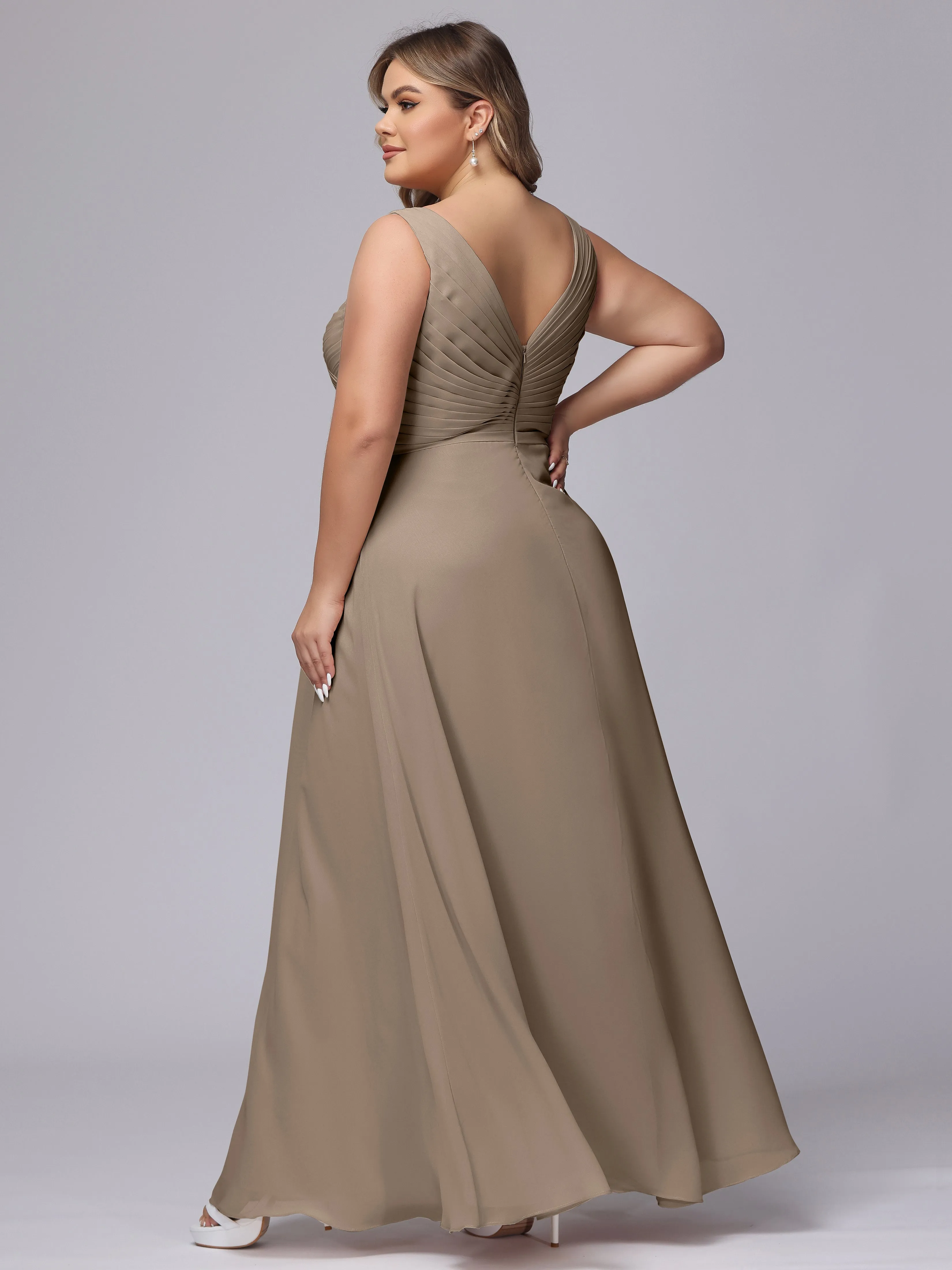 A-line Sleeveless V-back Chiffon Plus Size Bridesmaid Dress