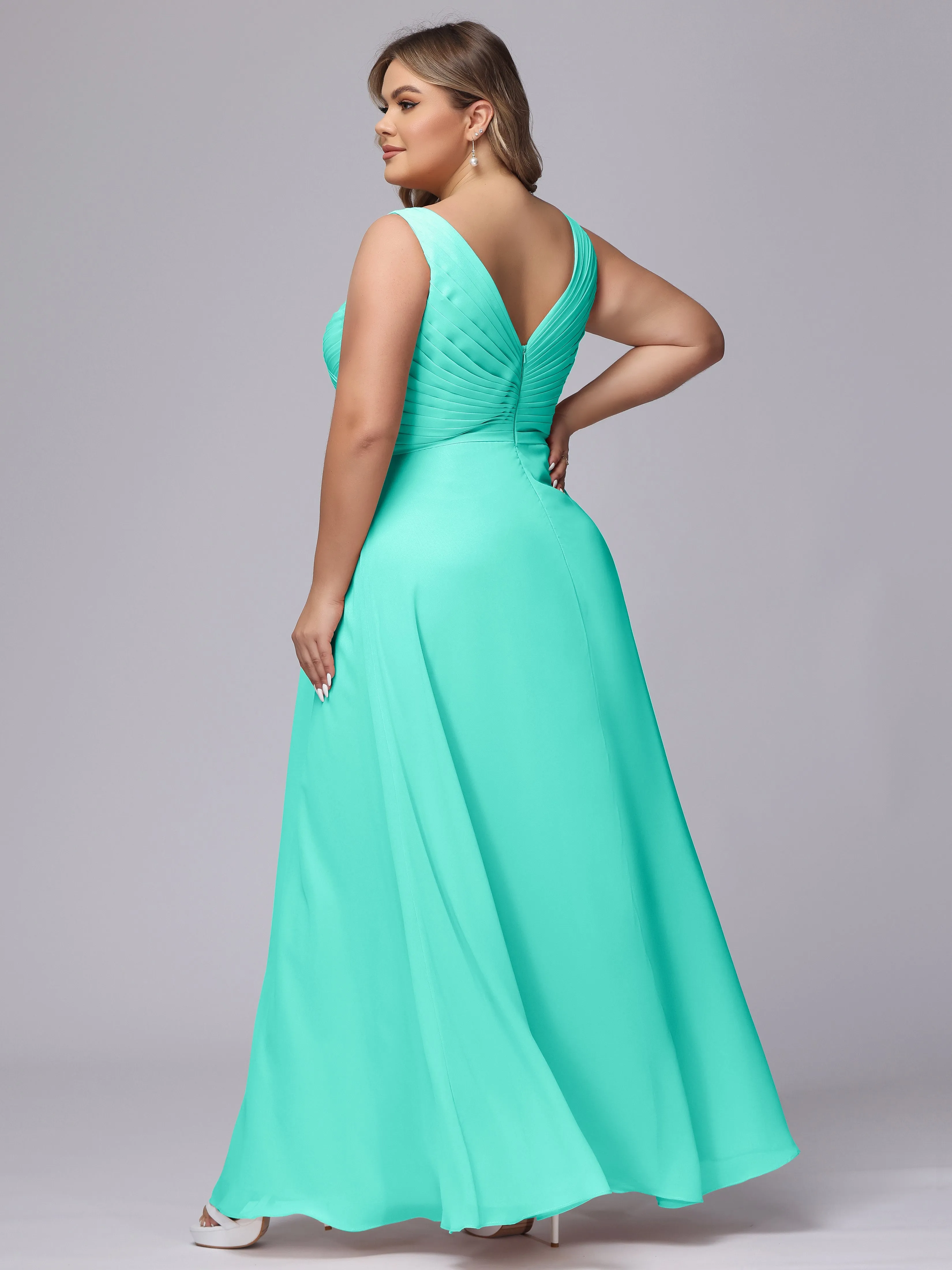 A-line Sleeveless V-back Chiffon Plus Size Bridesmaid Dress