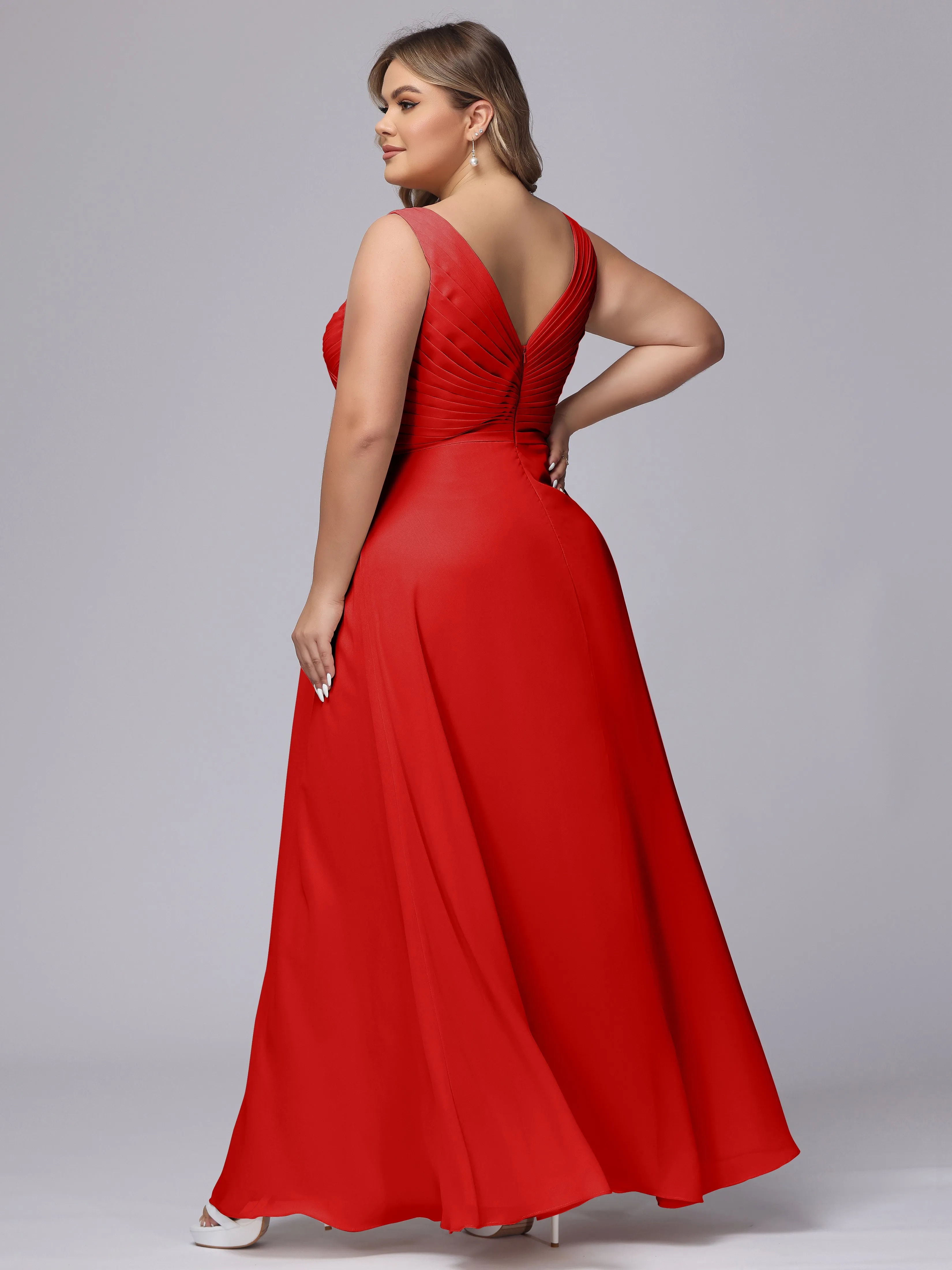 A-line Sleeveless V-back Chiffon Plus Size Bridesmaid Dress