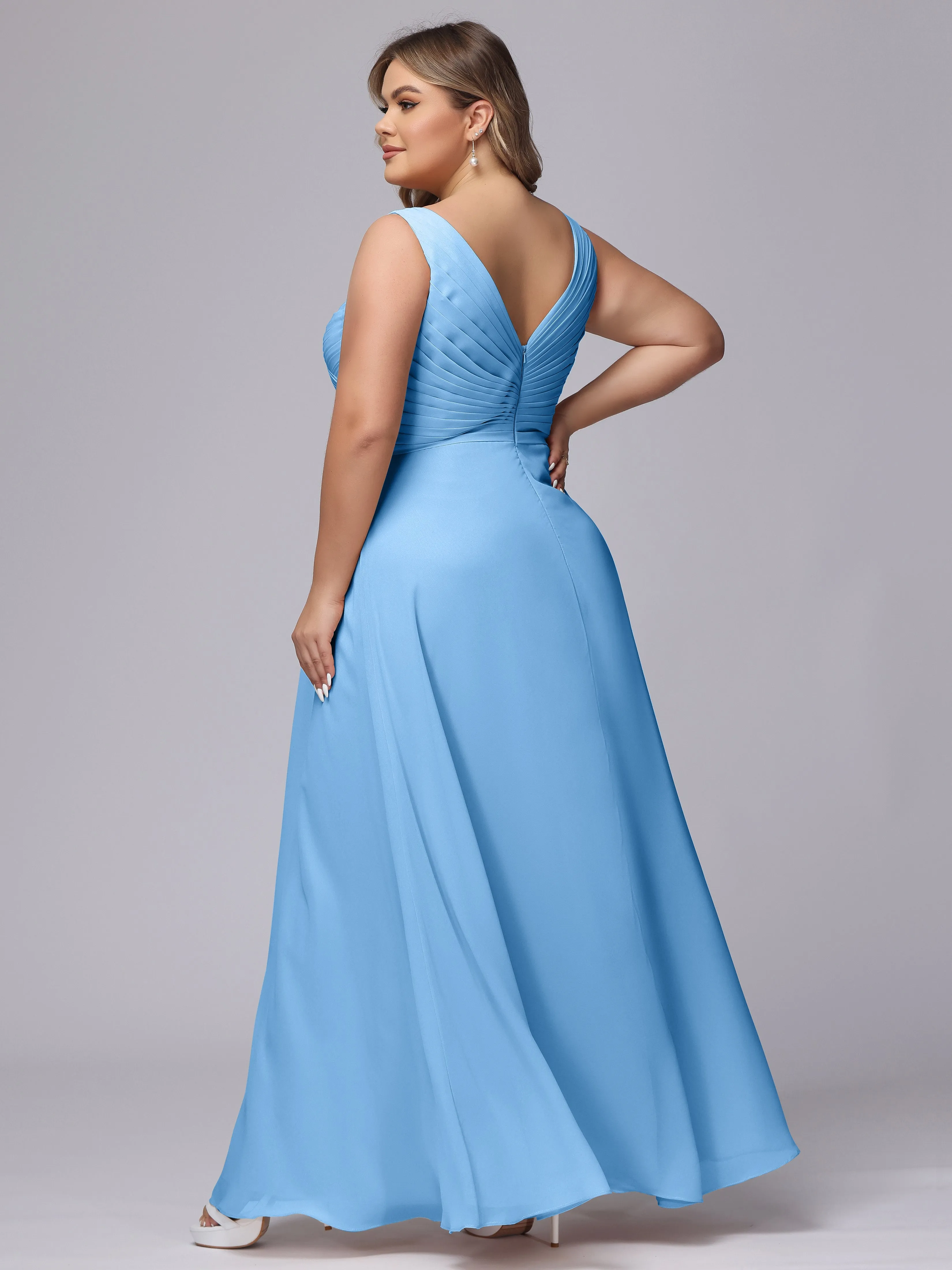 A-line Sleeveless V-back Chiffon Plus Size Bridesmaid Dress