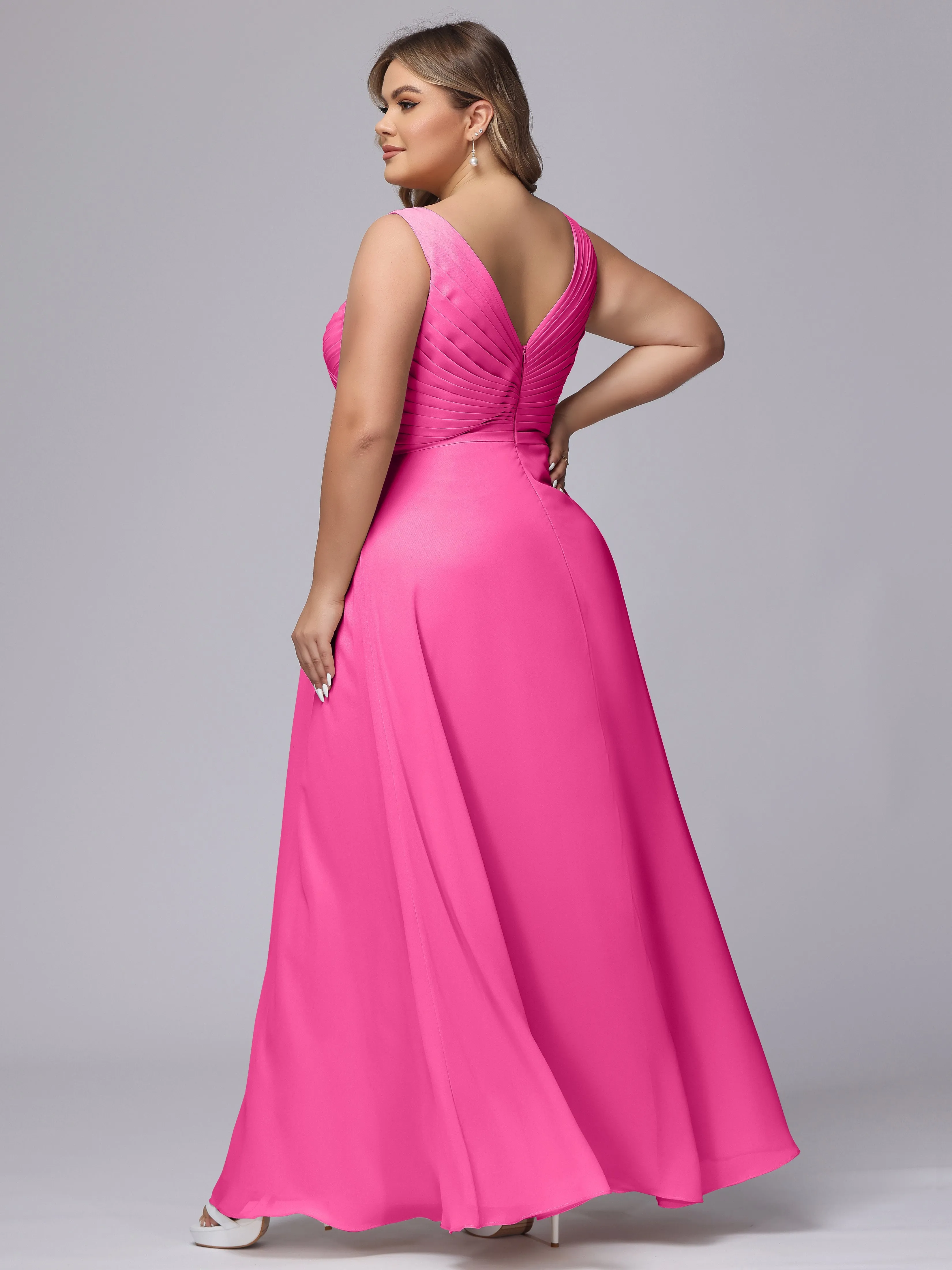 A-line Sleeveless V-back Chiffon Plus Size Bridesmaid Dress