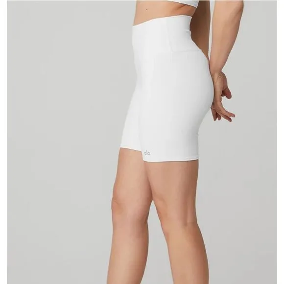 Alo shorts