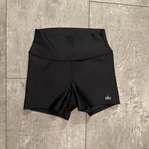 Alo Yoga High-Waist Airlift 3” Shorts Black Size Small EUC