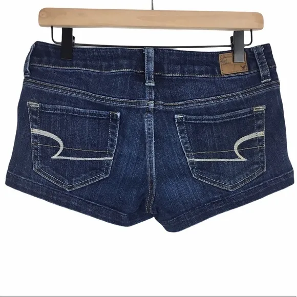 AMERICAN EAGLE Jean Shorts 2” Inseam Dark Stretch Embroidered Pockets Size 4