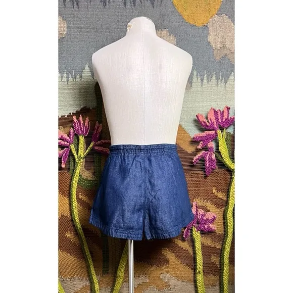 Anthropologie Pilcro Mid-Rise Parachute Shorts L