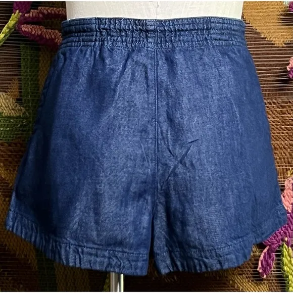 Anthropologie Pilcro Mid-Rise Parachute Shorts L