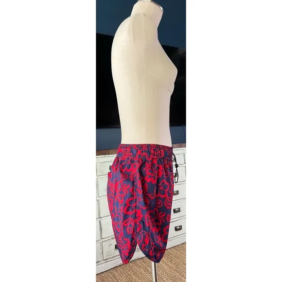 Anthropologie Sundry Aloha Floral Shorts XL