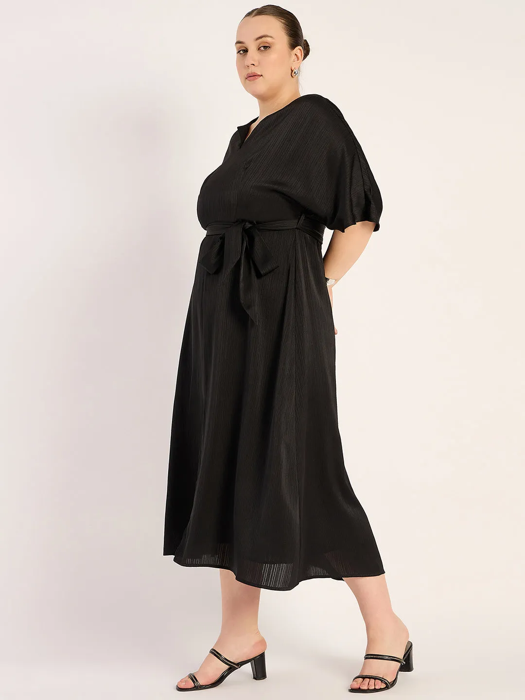 Black Front Slit Detail Maxi Dress