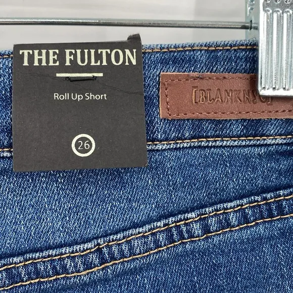 Blank NYC The Fulton Roll Up Shorts Distressed Medium Wash Whiskering Size 26