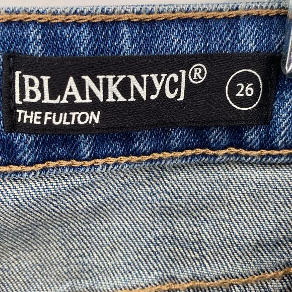 Blank NYC The Fulton Roll Up Shorts Distressed Medium Wash Whiskering Size 26