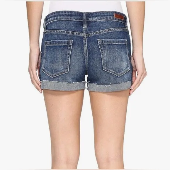 Blank NYC The Fulton Roll Up Shorts Distressed Medium Wash Whiskering Size 26