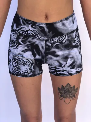 BOYS SHORTS LOW RISE WHITE TIGER/SNOW LEOPARD