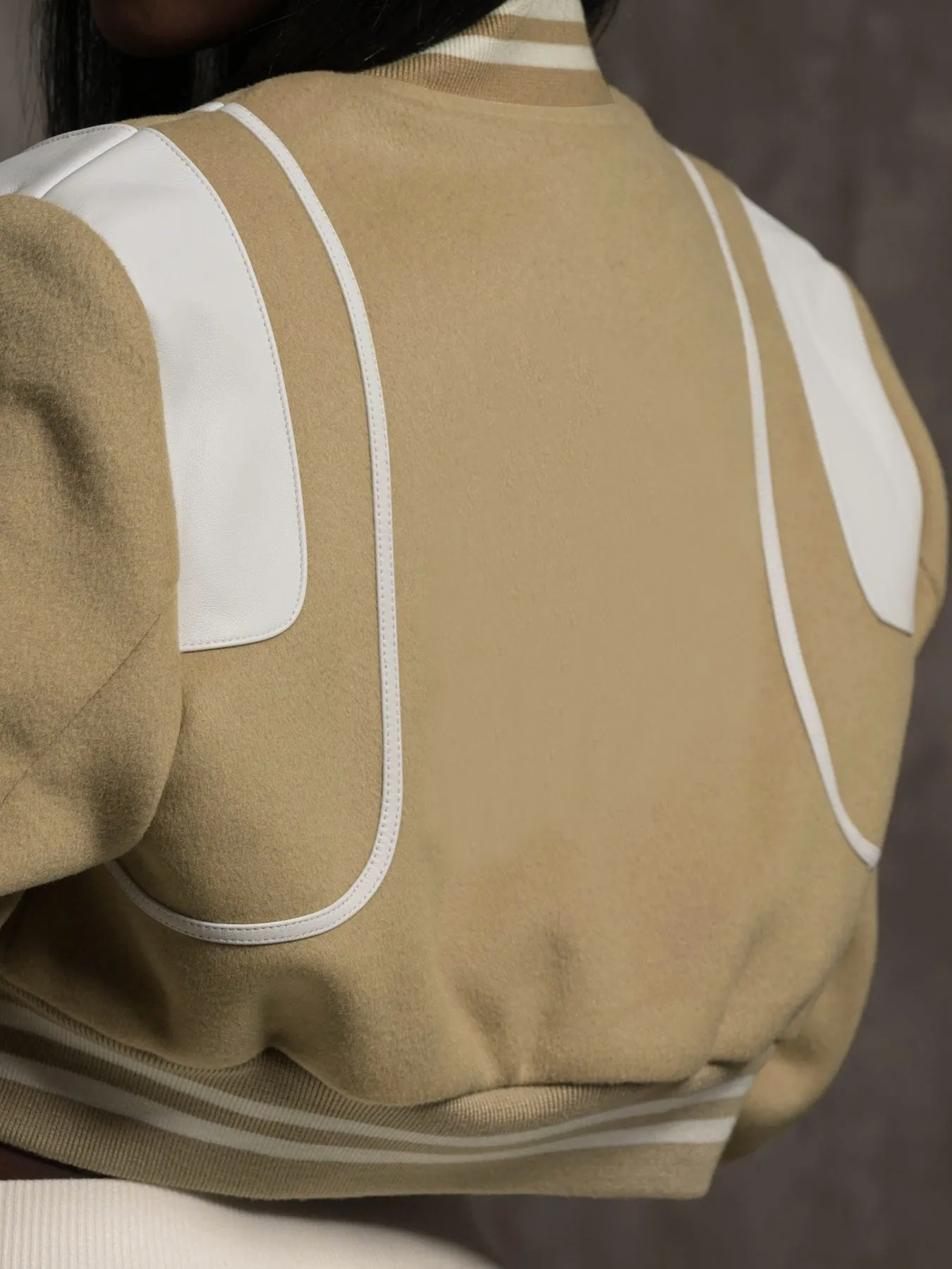 Chic Cropped Varsity Baseball Jacket with Contrast Panels