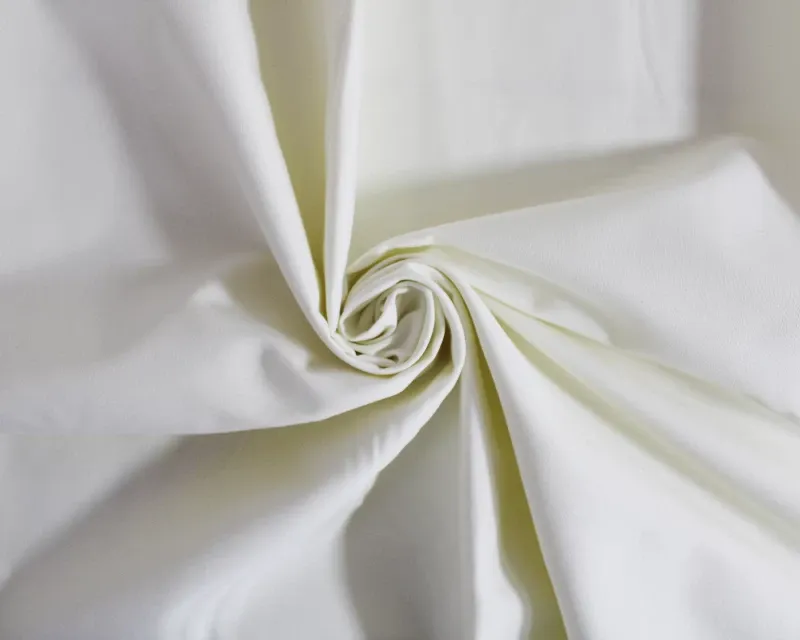 COTTON POPLIN FABRIC 28 SHADES PER METRE SALE
