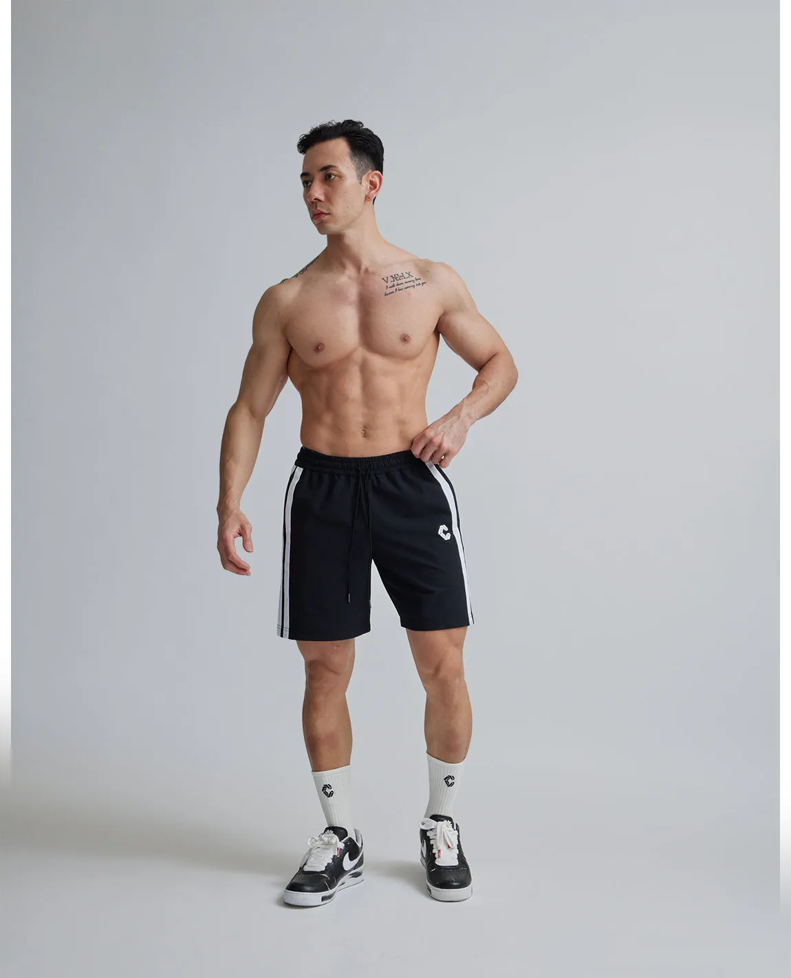 CRONOS 2LINE NYLON STRETCH SHORTS【BLACK×WHITE】