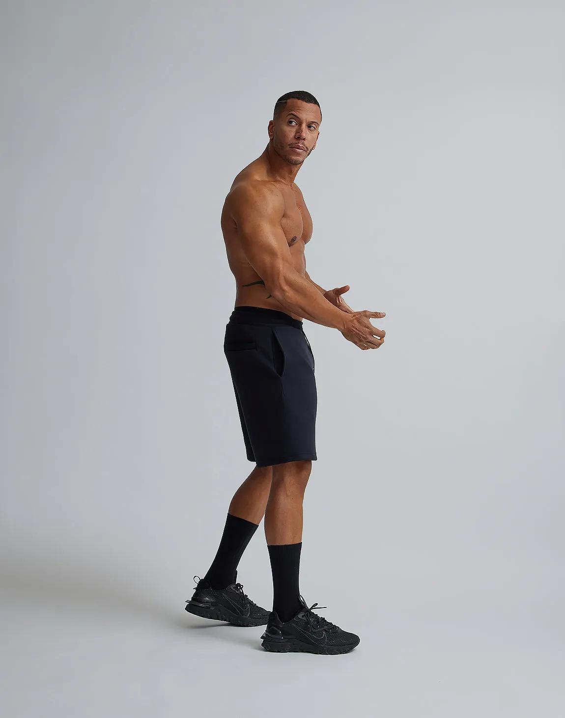 CRONOS STRETCH SHORTS【BLACK】
