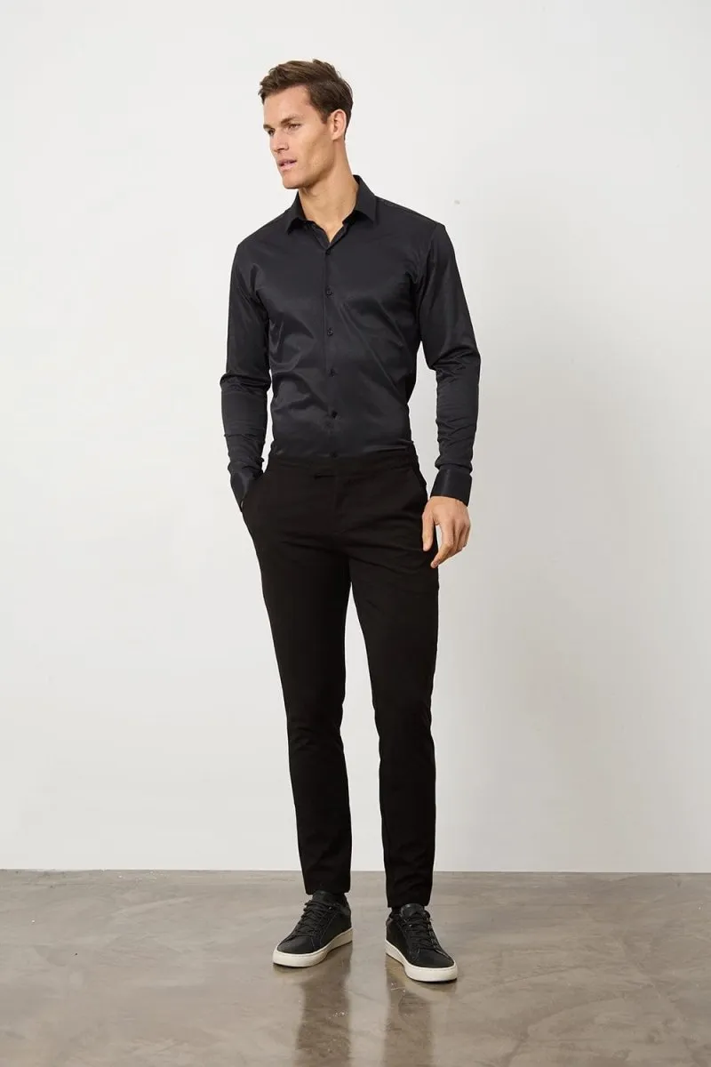 Defined Twill Shirt in Black