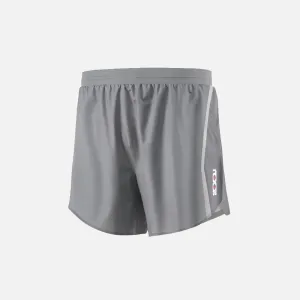 District Vision   2XU Ultralight Desert 5 Inch Short - Carbon