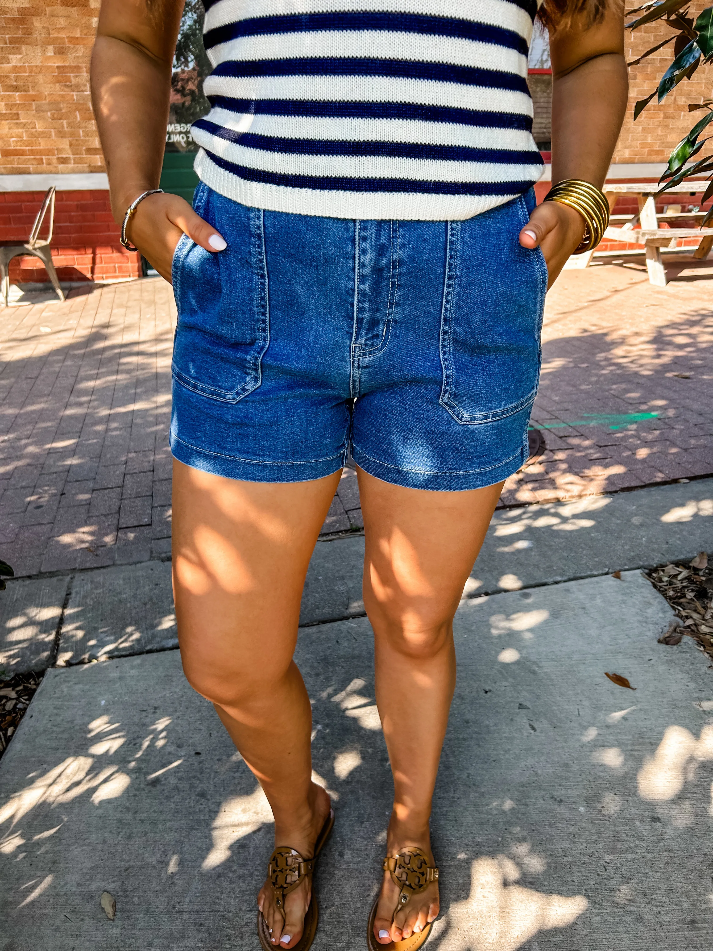 Double Pocket Denim Short