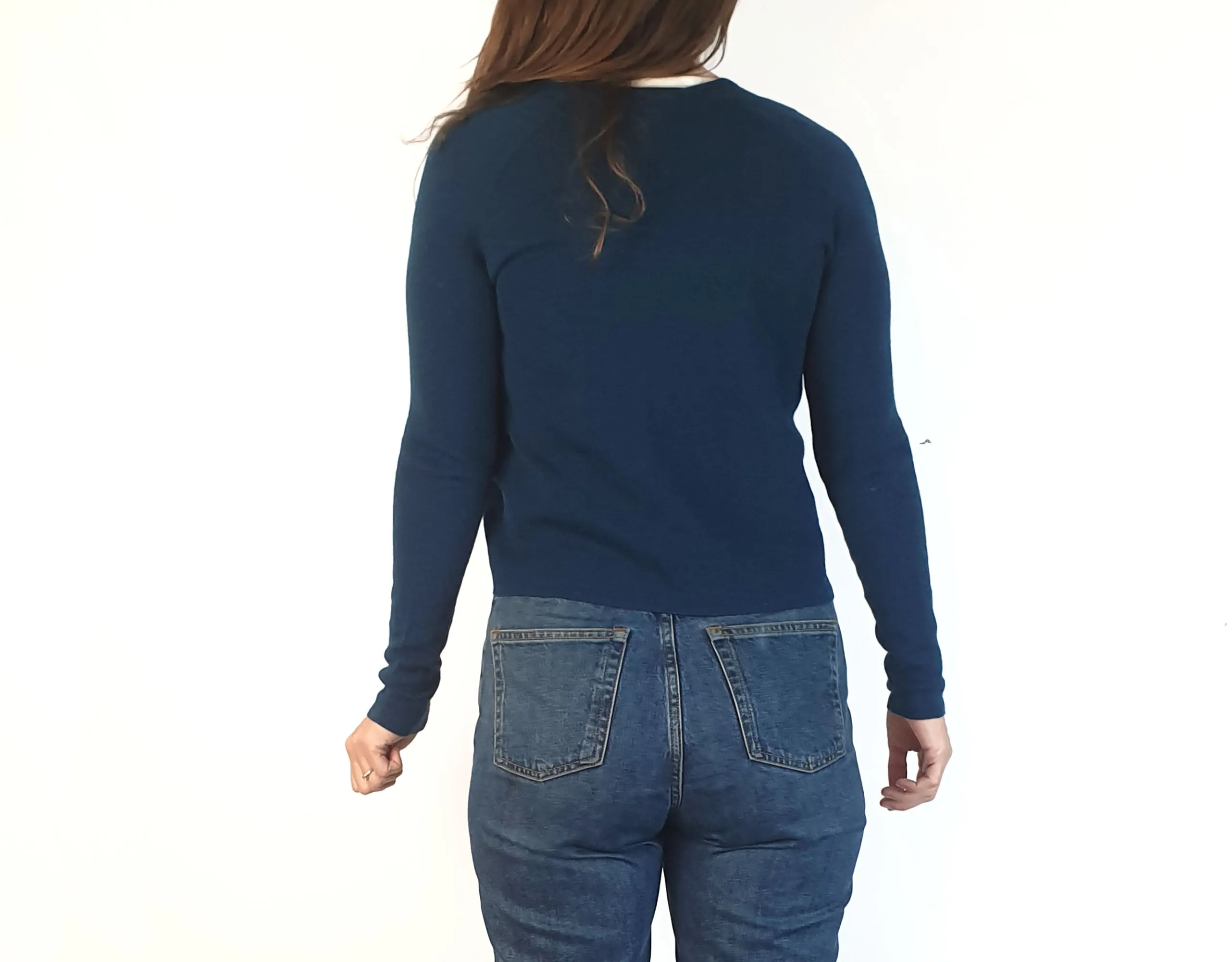 Elk teal blue 100% merino wool cropped open style cardigan size XS, fits 6 and 8