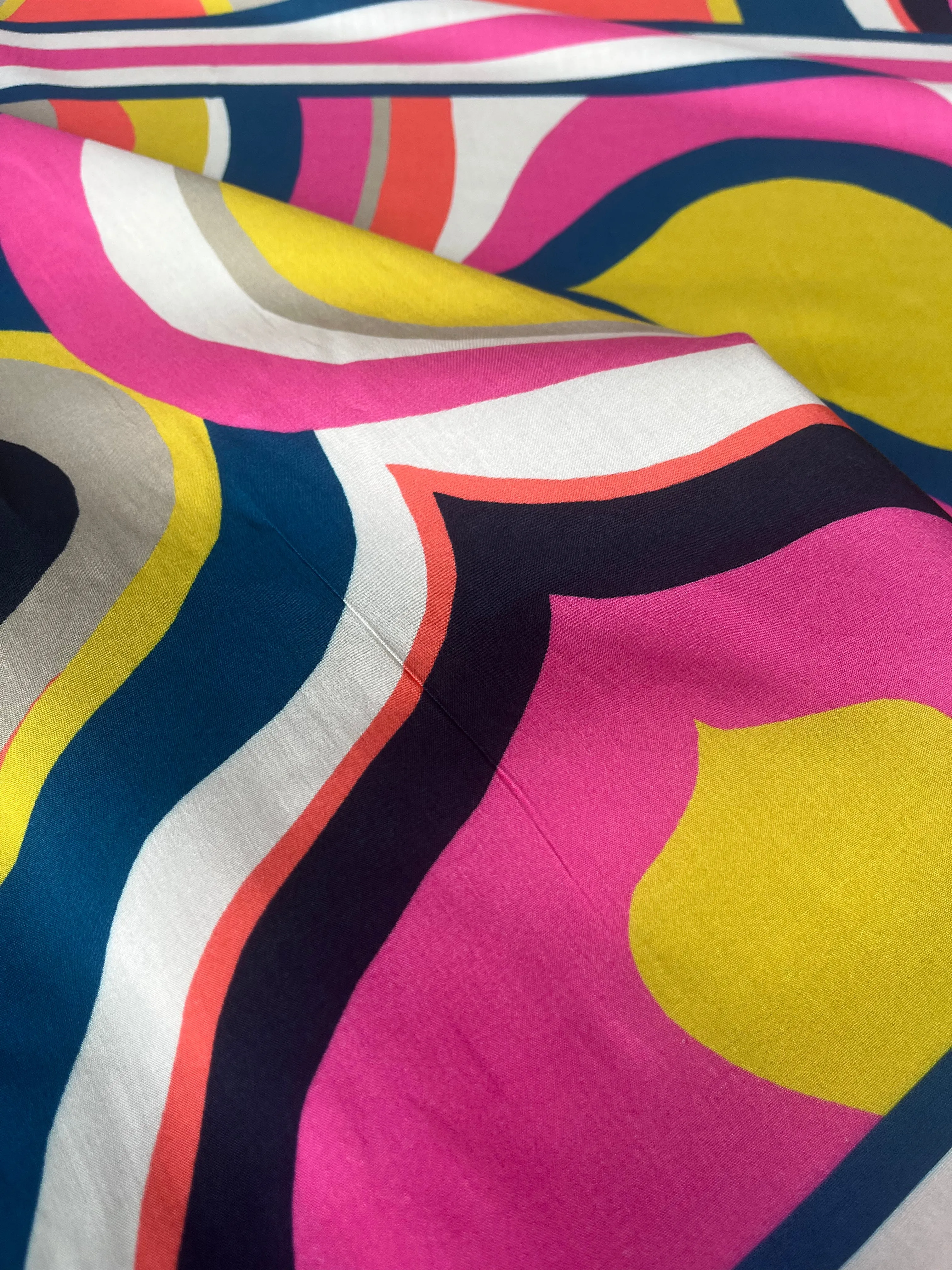Fatima 015 viscose fibrane with Pucci style print