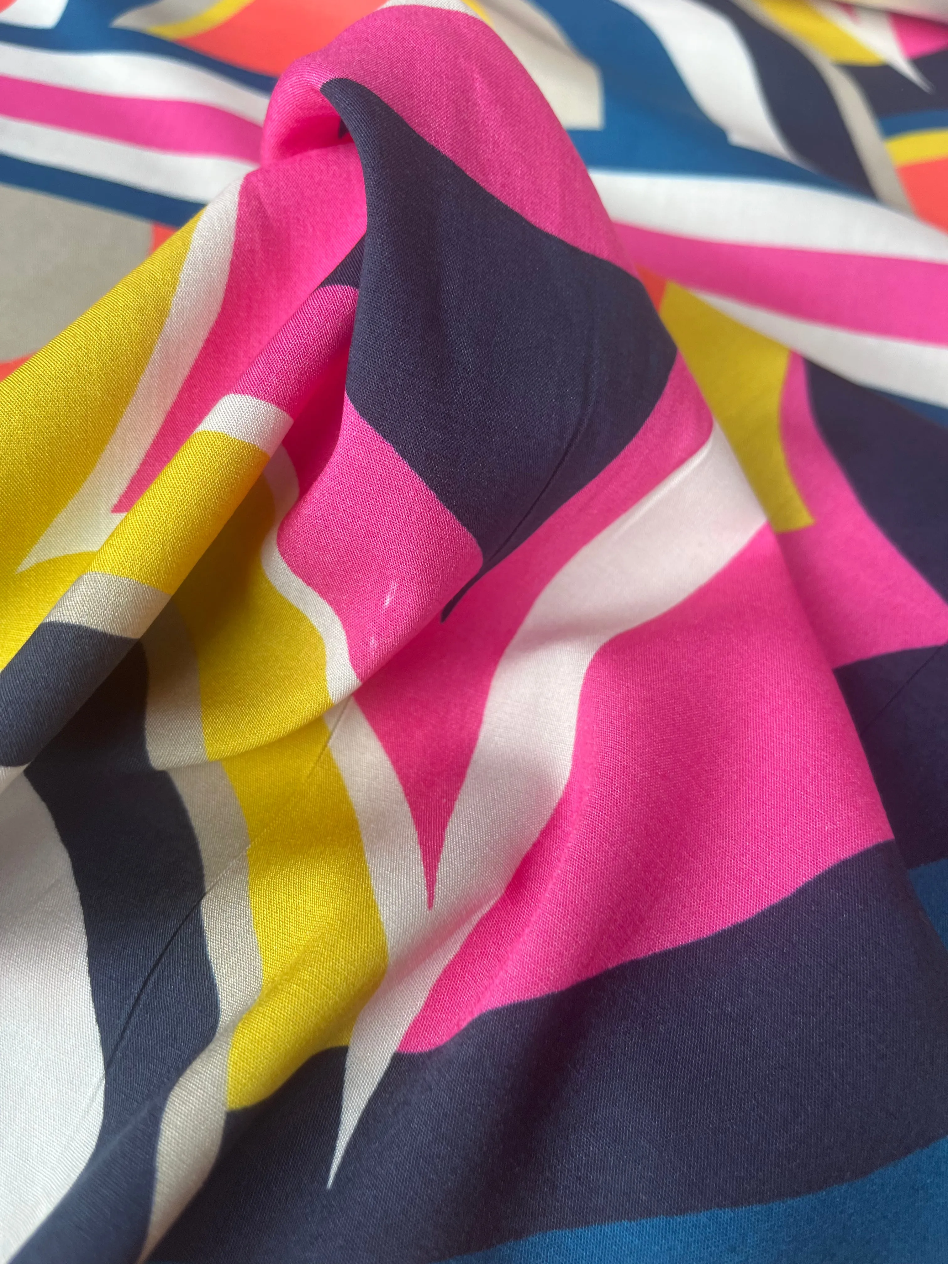 Fatima 015 viscose fibrane with Pucci style print