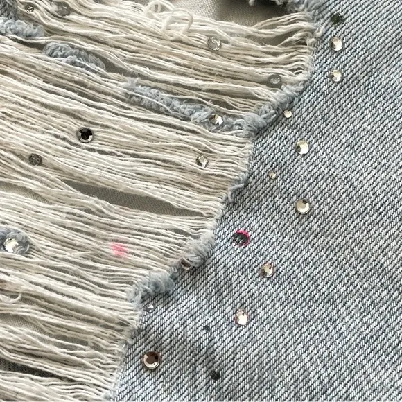 Furst of a Kind Levis High Rise Distressed Rhinestone Shorts Blue (size 12)