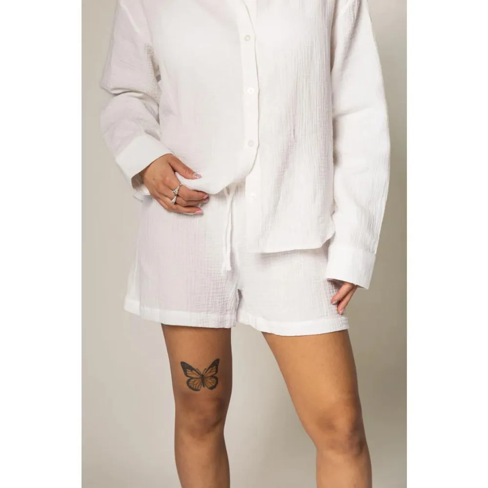 GIRL CRUSH TEXTURED ORGANIC COTTON SHORTS WHITE