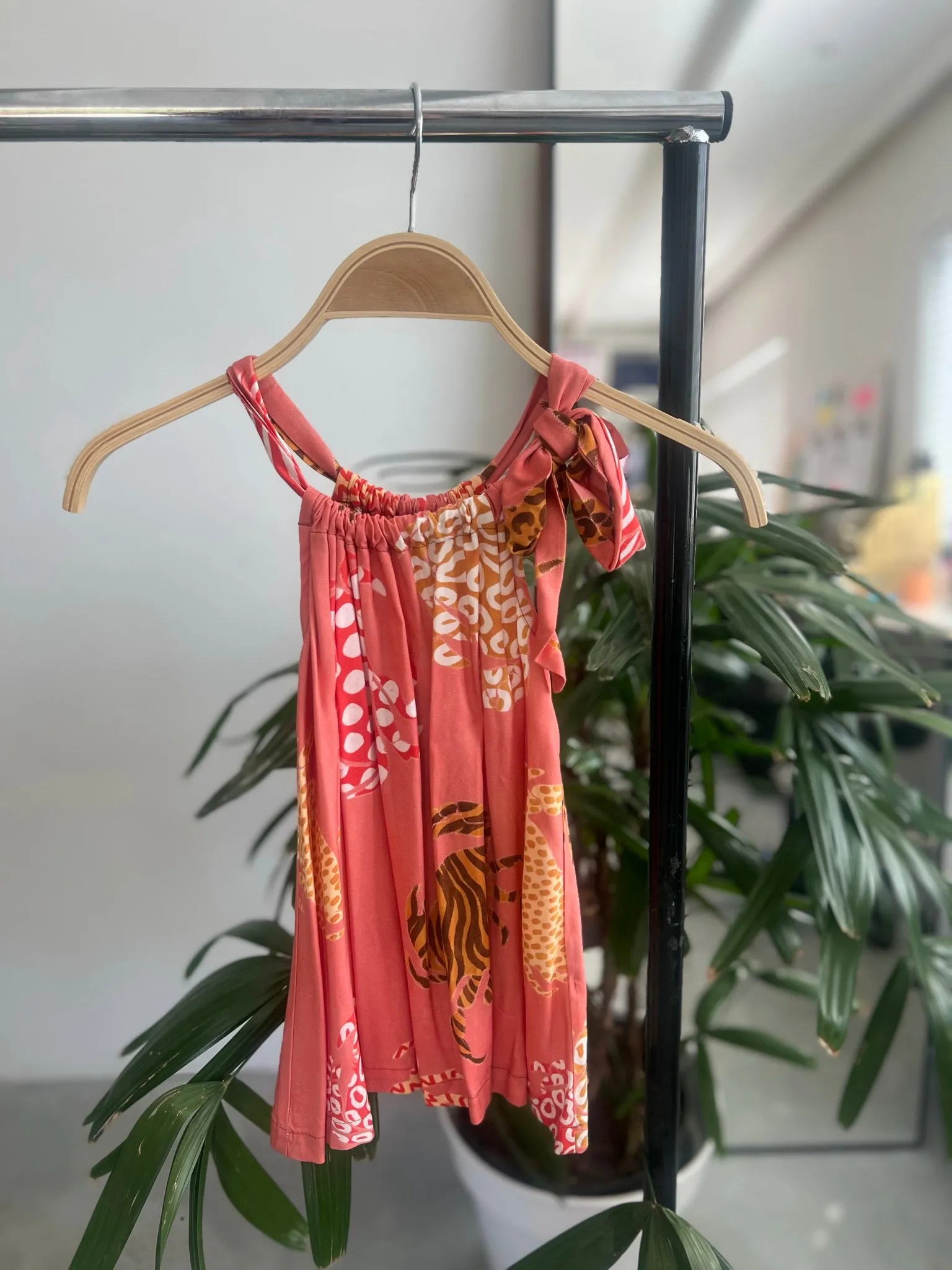 Girls Dresses Age 3-4