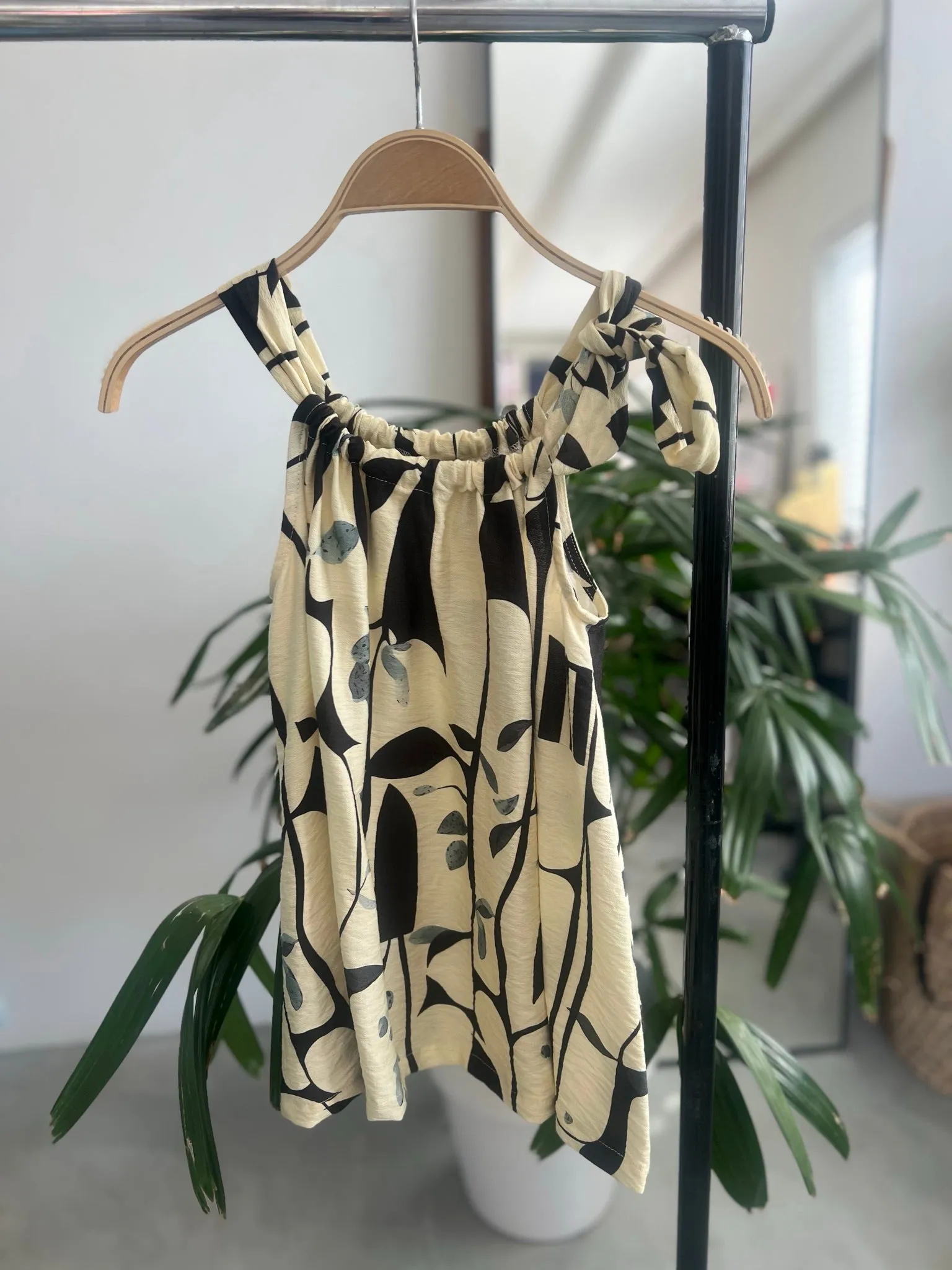 Girls Dresses Age 5-6