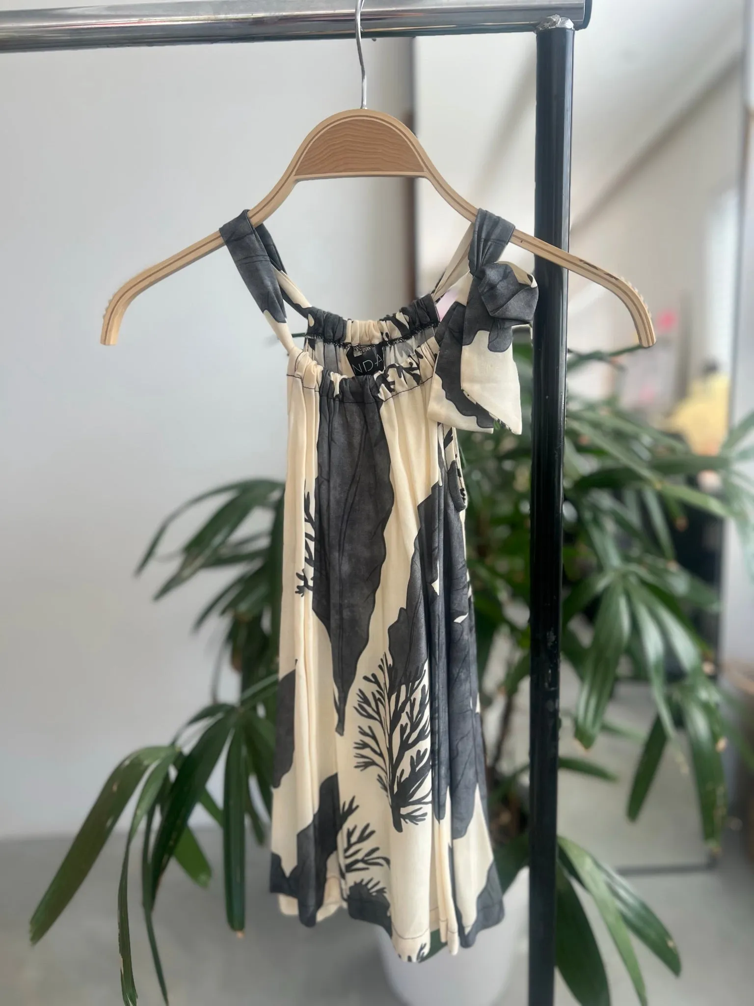 Girls Dresses Age 5-6
