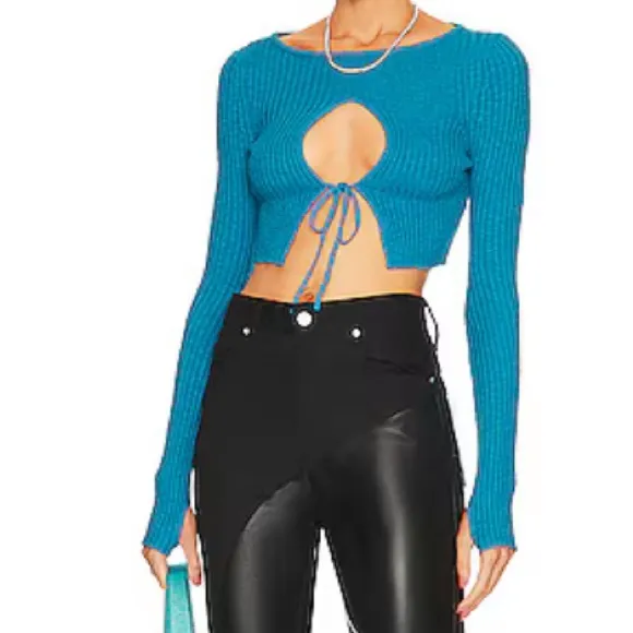 Hours lua cropped keyhole sweater in cerulean blue size small