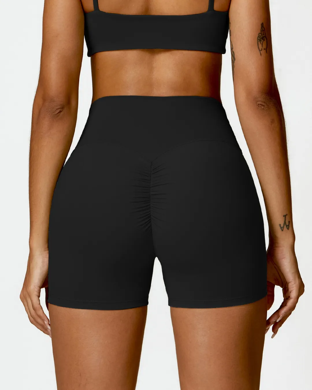 ISABELLE DYNAMIC STRETCH ACTIVE SHORTS