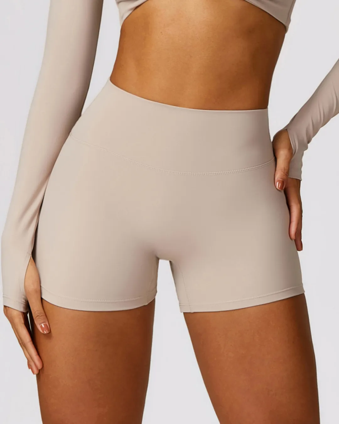 ISABELLE DYNAMIC STRETCH ACTIVE SHORTS