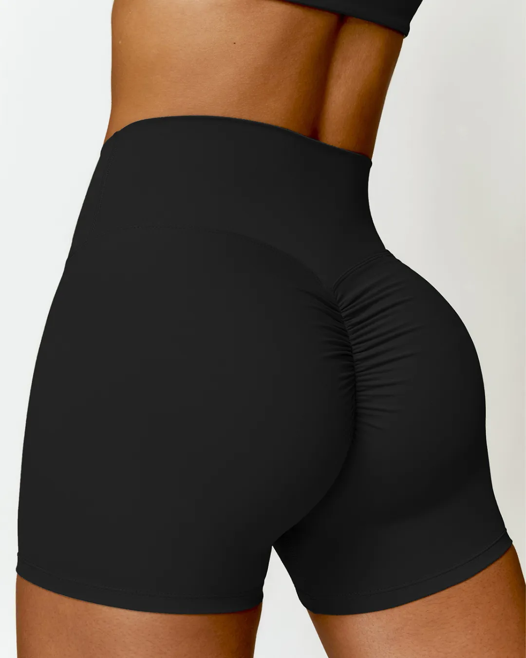 ISABELLE DYNAMIC STRETCH ACTIVE SHORTS