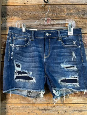 Jackie Patch Cut Off Mid-Rise Short