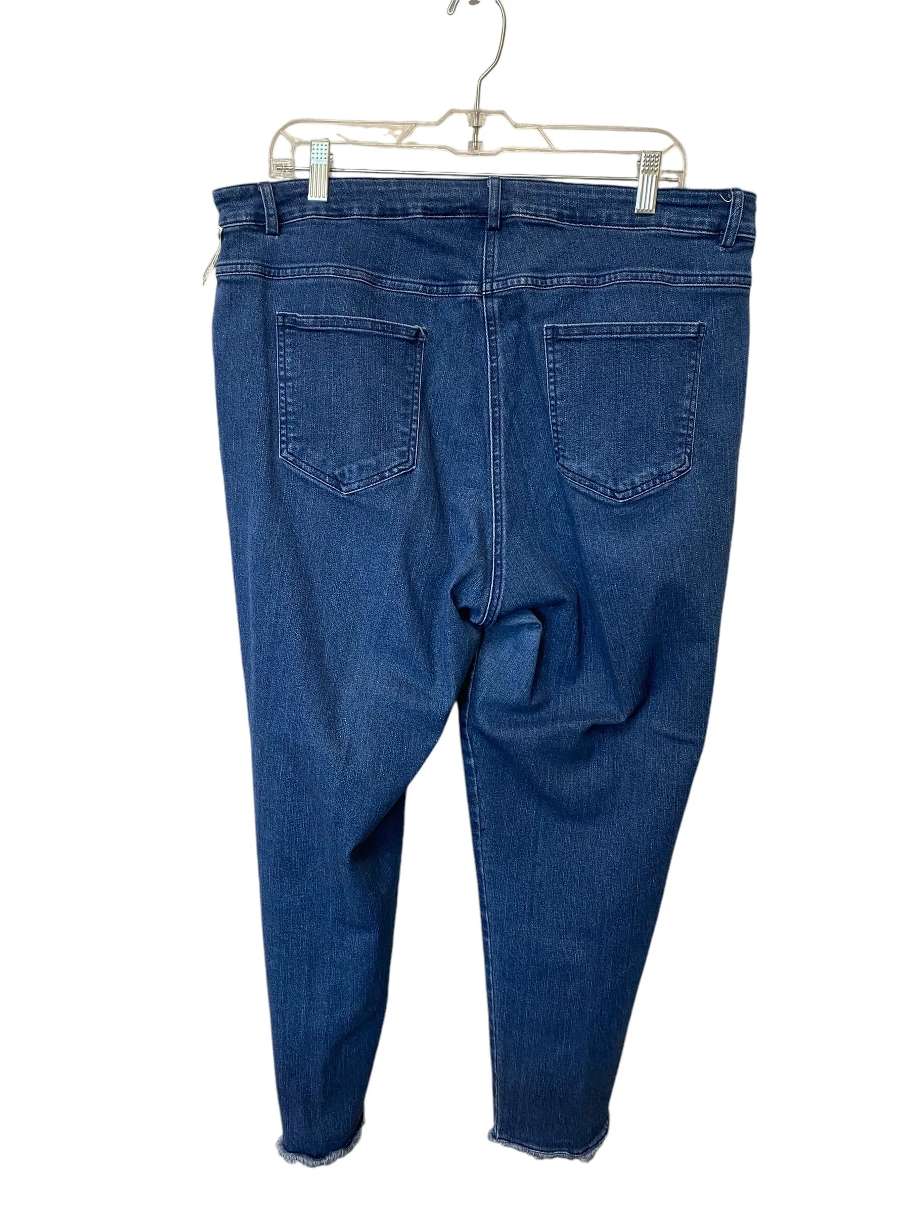 Jeans Cropped By Ruby Rd In Blue Denim, Size: 16