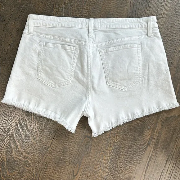 JOE'S JEANS™️ Size 32 'THE OZZIE' 4&quot; White Cutoff Stretch Denim Shorts