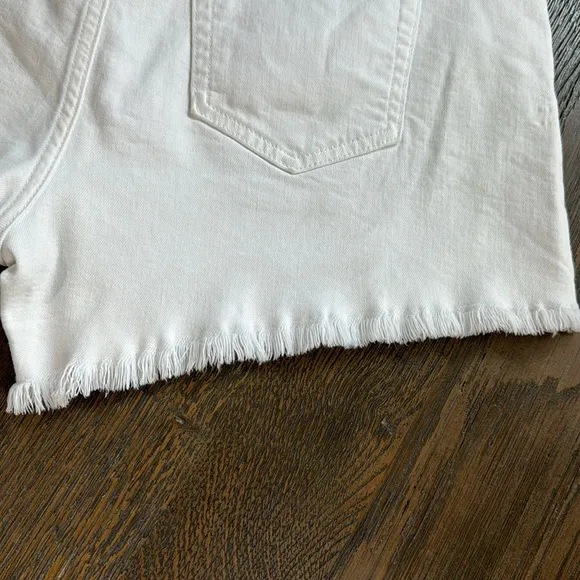 JOE'S JEANS™️ Size 32 'THE OZZIE' 4&quot; White Cutoff Stretch Denim Shorts