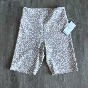 Johnny Was Calme Endurance White Grey Multi Animal Print Biker Shorts Large L
