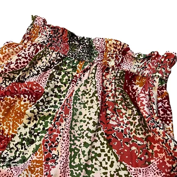 Julia Brown Multicolor Caliente Paisley Print Twill Kary Shorts Size Small NWT