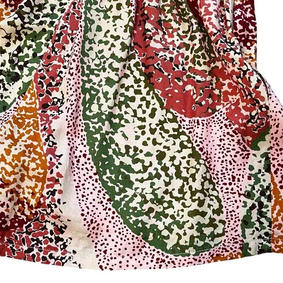 Julia Brown Multicolor Caliente Paisley Print Twill Kary Shorts Size Small NWT