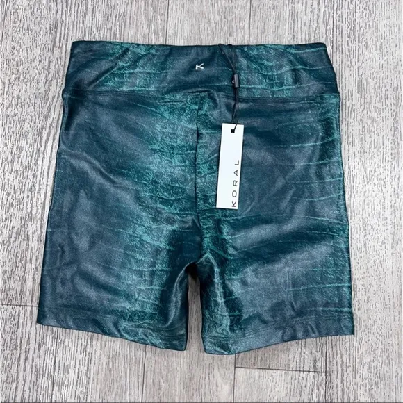Koral Slalom High-Rise Infinity Shorts in Duffle Green Caiman Size Small