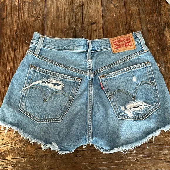 Levi’s 501® ORIGINAL WOMEN'S SHORTS