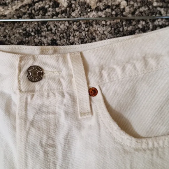 Levi's 501 White High Rise Denim Cutoff Shorts Sz 28